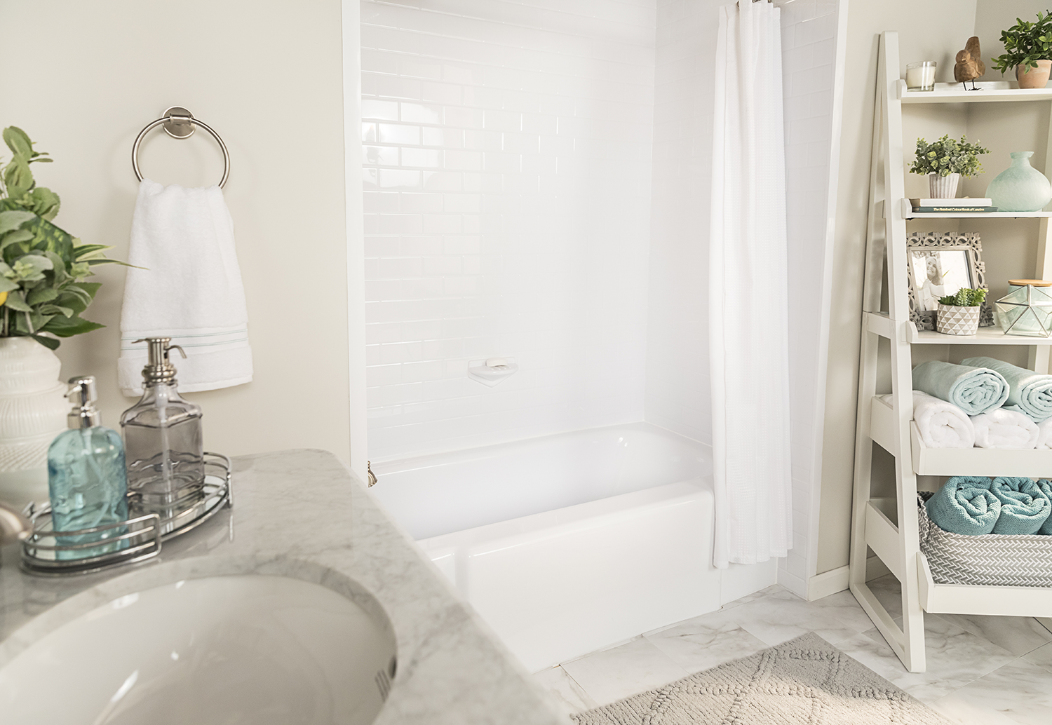 Decor_Bathtub_D_Savona_White-13 White Savona Bathtub